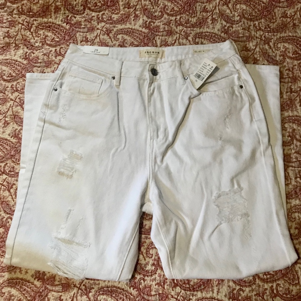 🆕 PACSUN WHITE JEANS